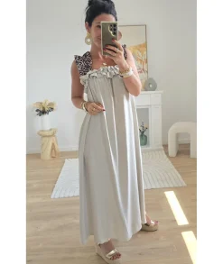 Robes><noscript><img width=
