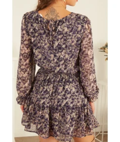 Robes><noscript><img width=