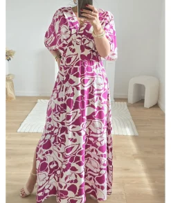 Robes><noscript><img width=