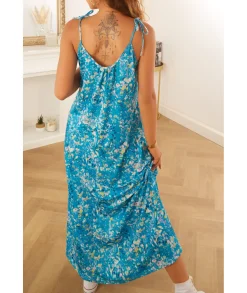 Robes><noscript><img width=