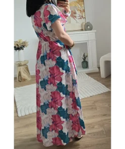 Robes><noscript><img width=