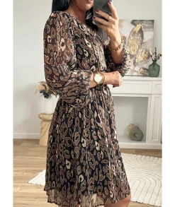Robes><noscript><img width=
