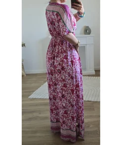 Robes><noscript><img width=