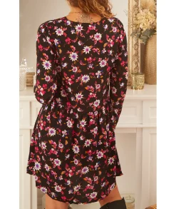 Robes><noscript><img width=