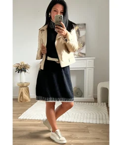 Robes><noscript><img width=