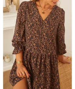 Robes><noscript><img width=