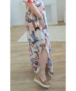 Robes><noscript><img width=