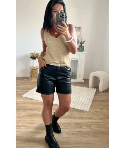 Jupes / Shorts><noscript><img width=