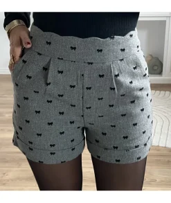 Jupes / Shorts><noscript><img width=