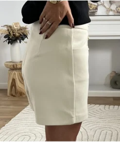 Jupes / Shorts><noscript><img width=