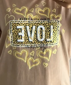 T-shirts><noscript><img width=