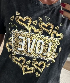 T-shirts><noscript><img width=