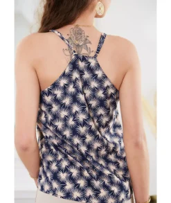 Tops / Blouses><noscript><img width=