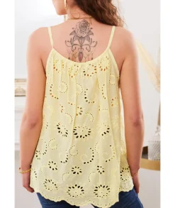 Tops / Blouses><noscript><img width=