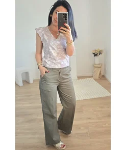 Tops / Blouses><noscript><img width=