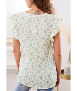 Tops / Blouses><noscript><img width=