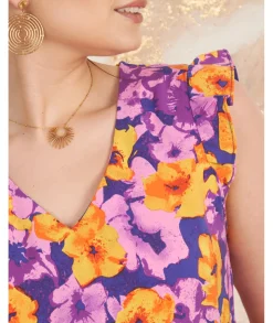 Tops / Blouses><noscript><img width=