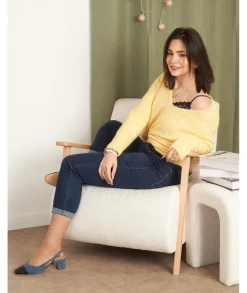 Tops / Blouses><noscript><img width=