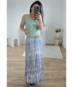 Tops / Blouses><noscript><img width=