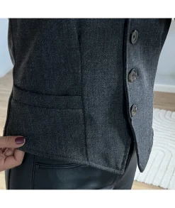 Vestes><noscript><img width=