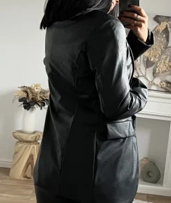 Vestes><noscript><img width=